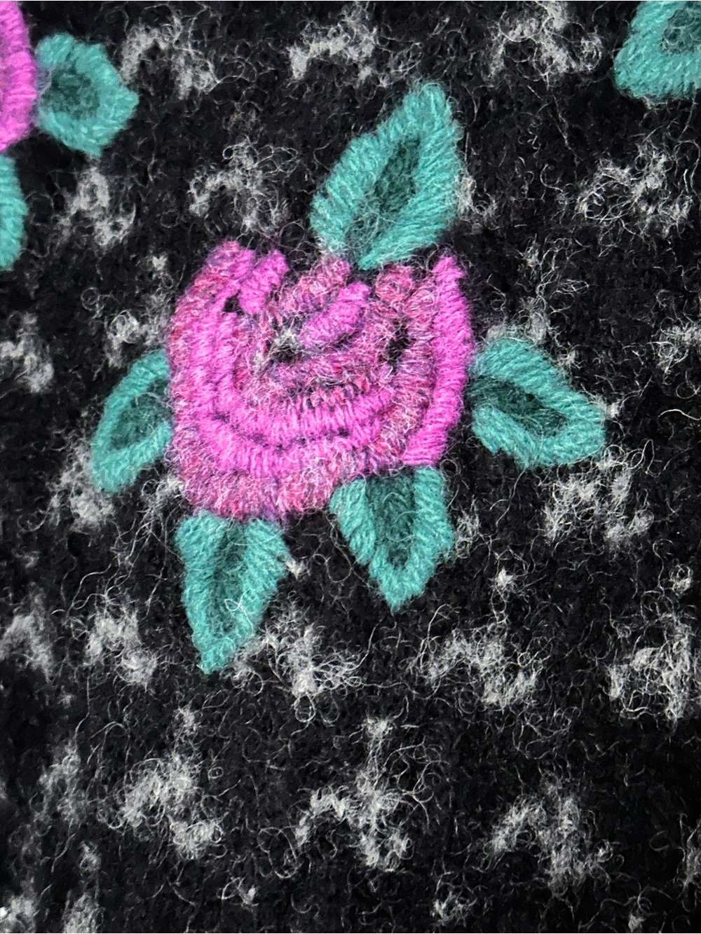 Vintage Susan Bristol Black Knit Embroidered Sweater Purple Rose Size Small - Picture 5 of 6